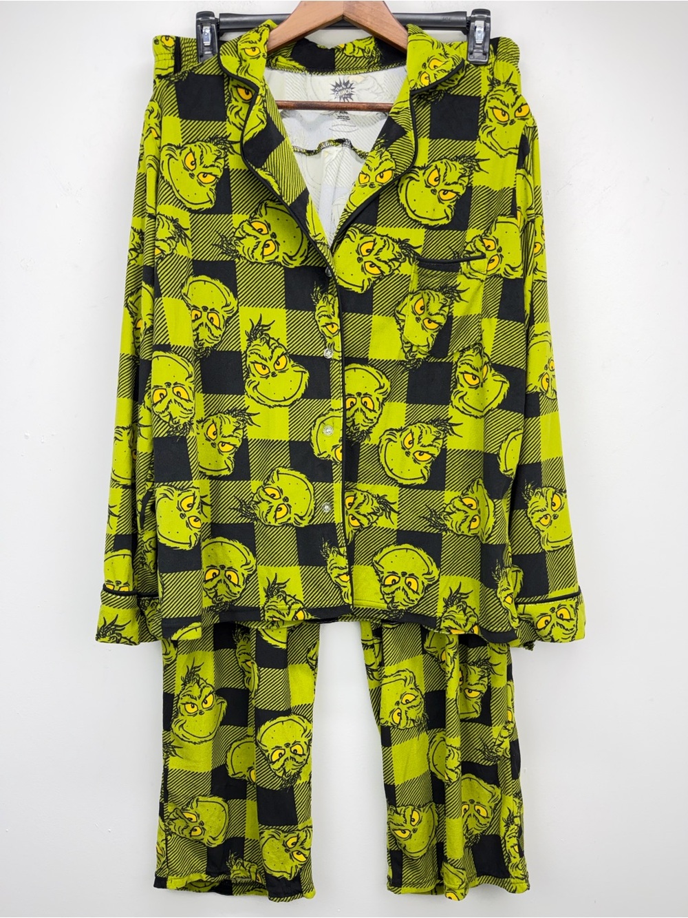 The Grinch Dr. Seuss size XL Women’s Green Plaid Pajama Sleepwear 2 Pc Set NWT